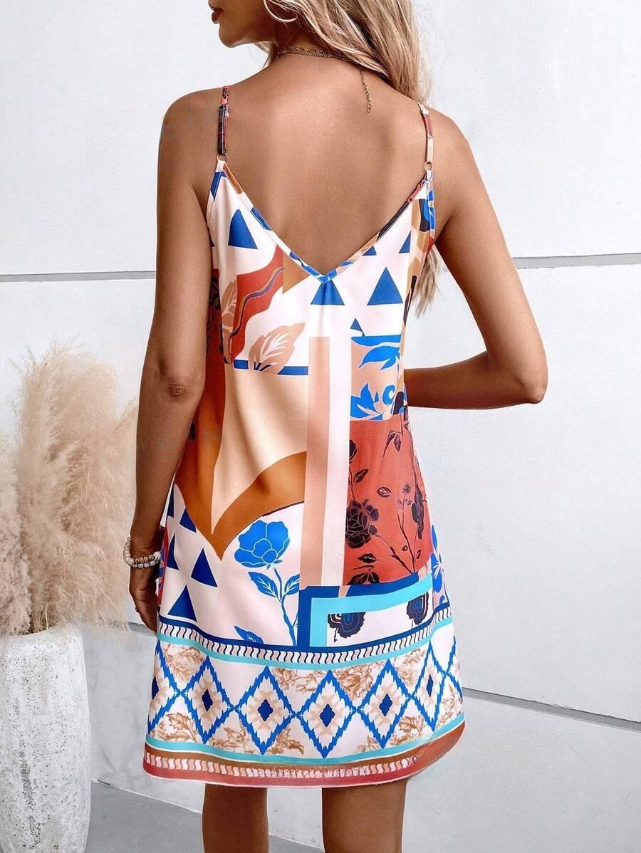 Vestido Curto Com Alças